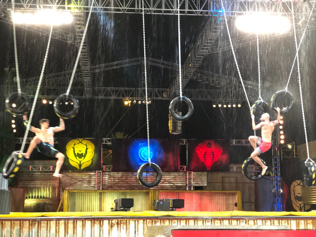 Christian y Yann se enfrentaron para el desempate de Llantas Colgantes y 'El Sina' salió triunfador.