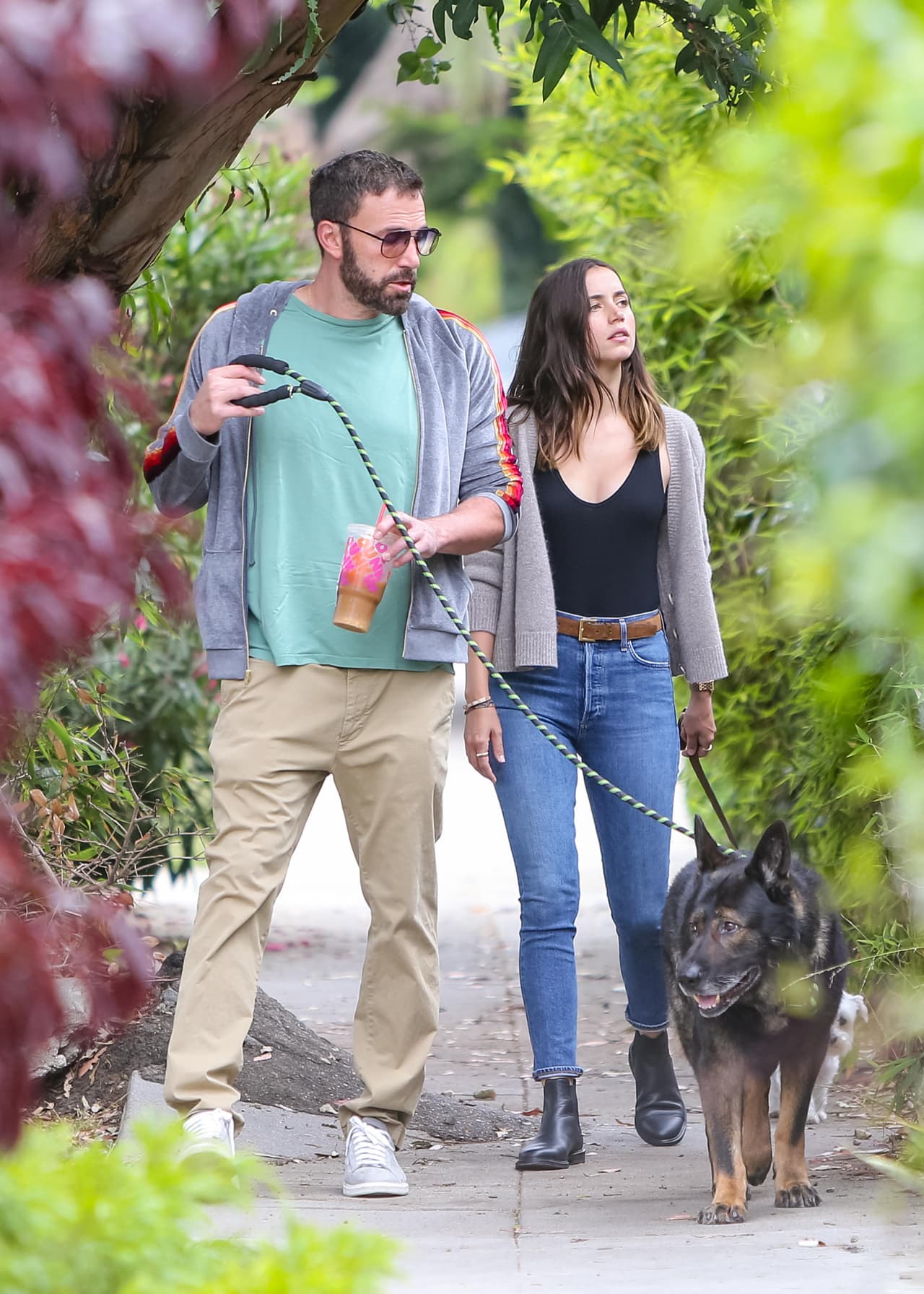 Ana de Armas y Ben Affleck en julio de 2020