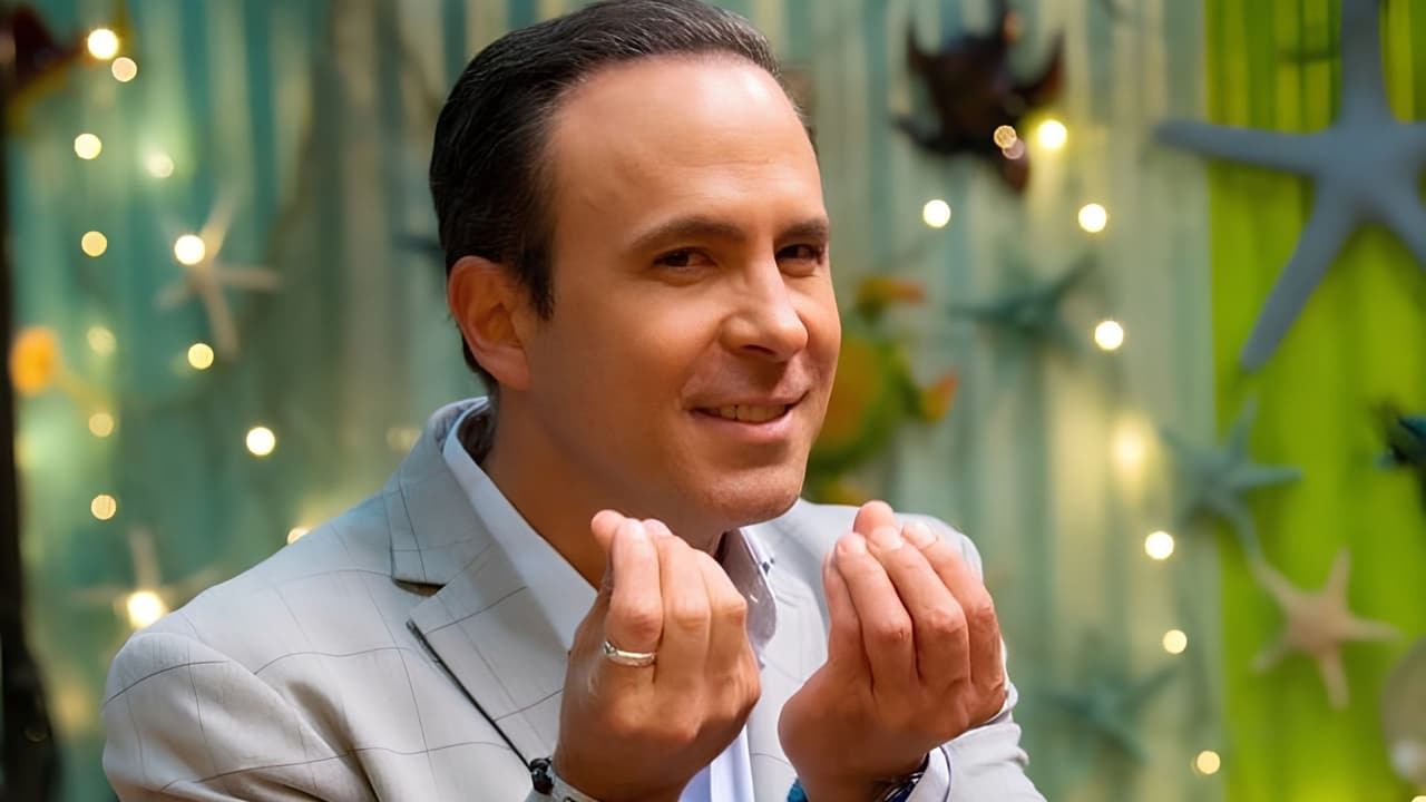 Ulises de la Torre anuncia su regreso a Televisa y reacciona al debut de su sobrino en los melodramas