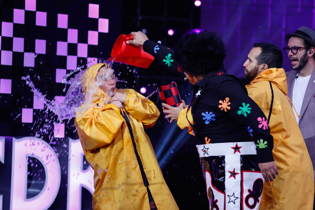 Mira la secuencia de fotos.