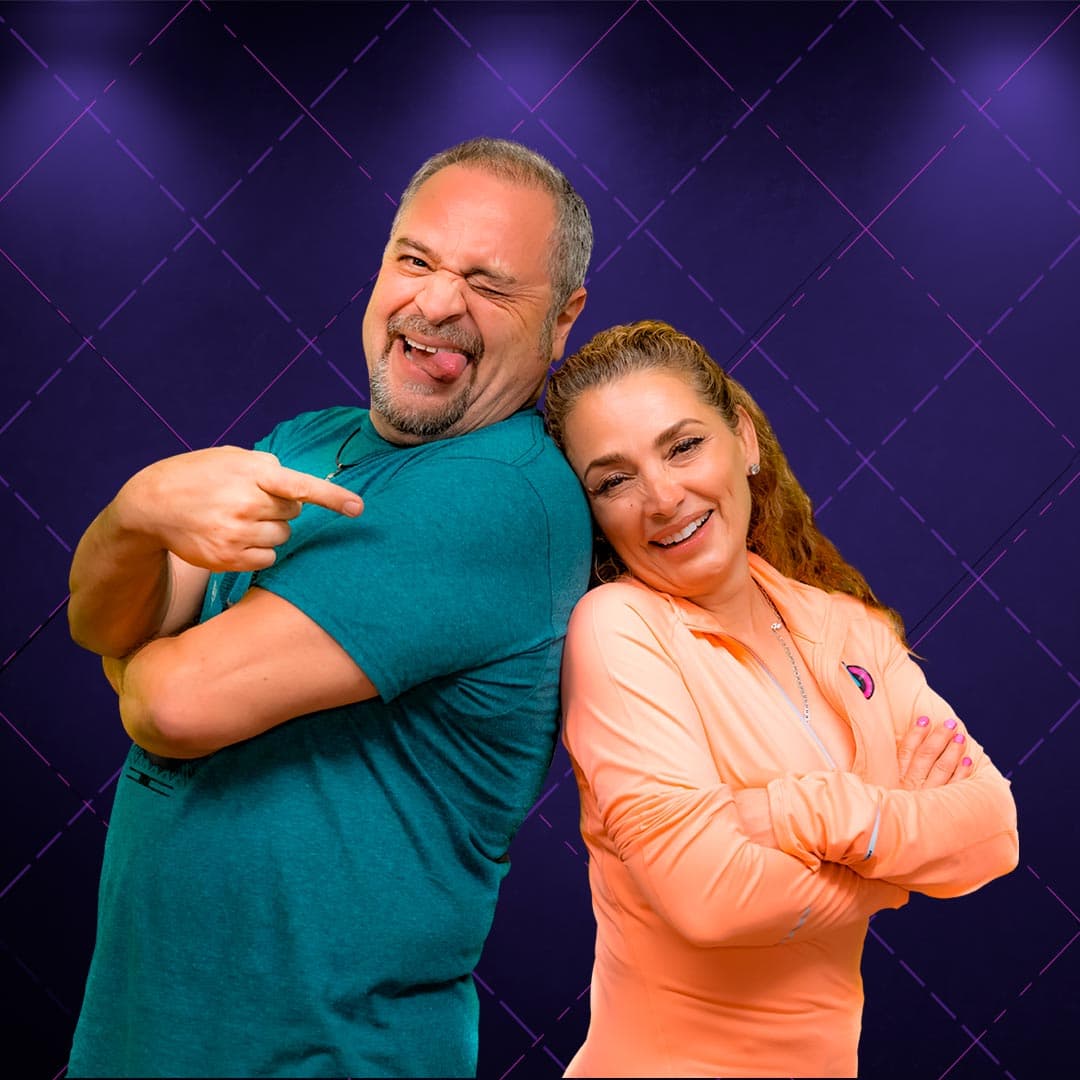 Eduardo Manzano y Blanca Hernández: Al momento de hacer el programa tenían 28 años juntos. Se conocieron por un amigo que le pidió que lo acompañara a casa de una amiga (su cuñada) donde conoció a Blanca. La invitó al show y después fueron a cenar, la enamoró y desde ahí nunca se han separado.
