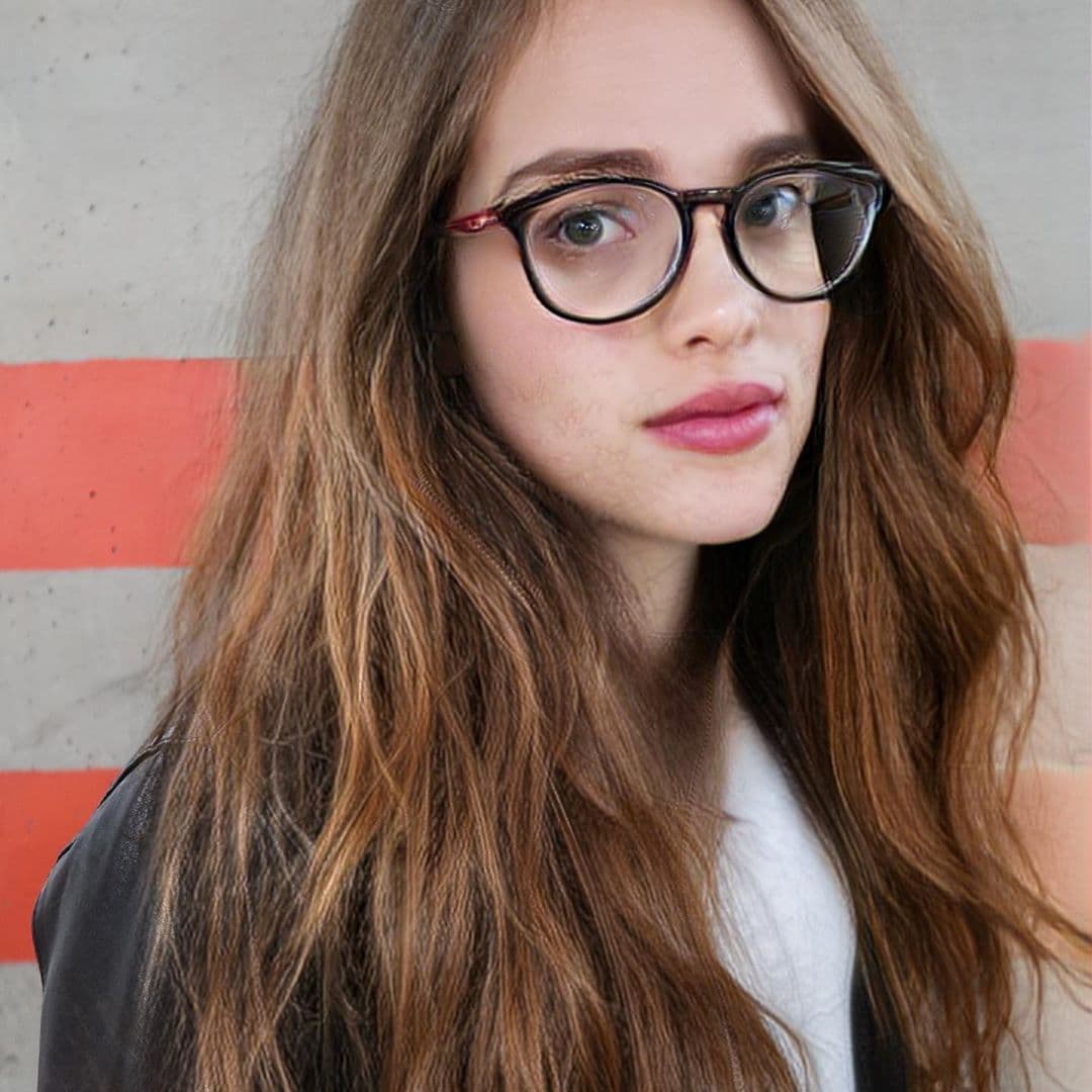 ¿Yurem Rojas seguiría en la soltería aún siendo mujer o le iría mejor como Yurim? "Aquí subiéndome al tren... 🤷‍♂️😂😂🙃 a quien me parezco ?! 😂😂"