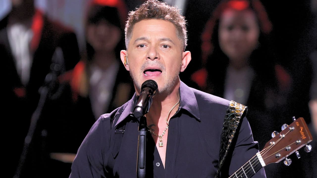 Equipo de Alejandro Sanz se sentiría "extorsionado" tras el escándalo de la fanática
