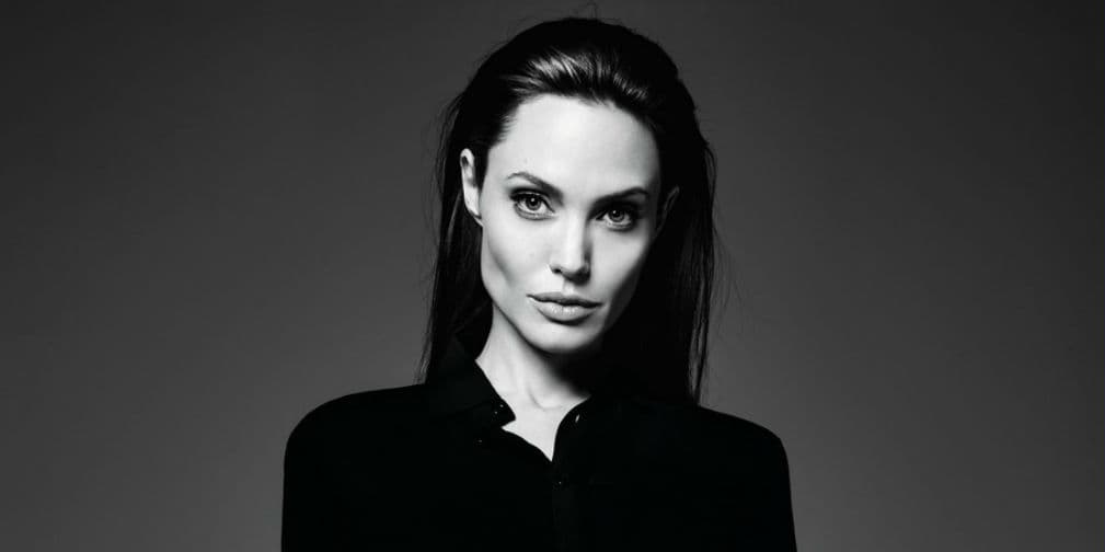La boda de Angelina Jolie con Brad Pitt y su interpretación de Maléfica la colocaron en el séptimo lugar.