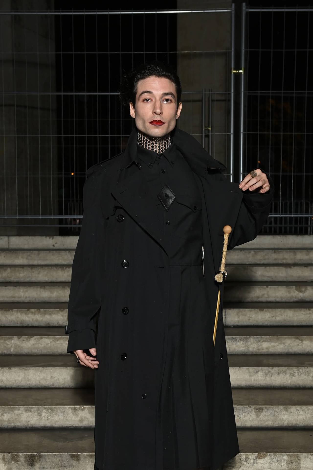 Ezra Miller es acusado de acoso en Alemania y otra víctima rompe en silencio
