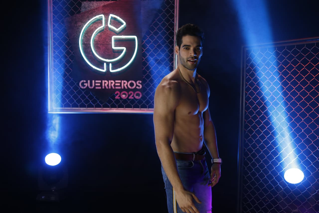 El modelo tiene 29 años y es del signo Libra.