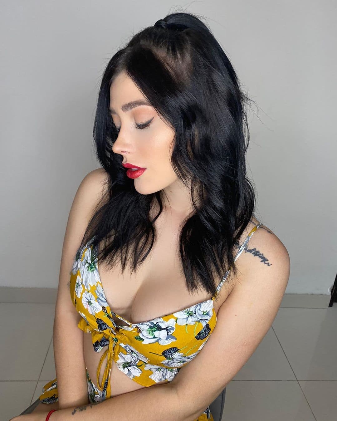 Brenda Zambrano compartió un video en su cuenta de Twitter donde anunció que será parte de 'Guerreros 2020', el nuevo reality de competencías de Canal 5 que, por cierto, se transmitirá completamente en vivo.