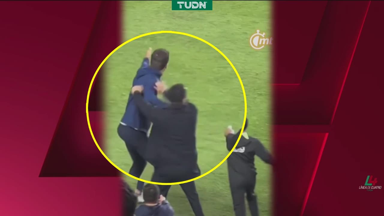 Juárez empuja a Solari y se desata la bronca 