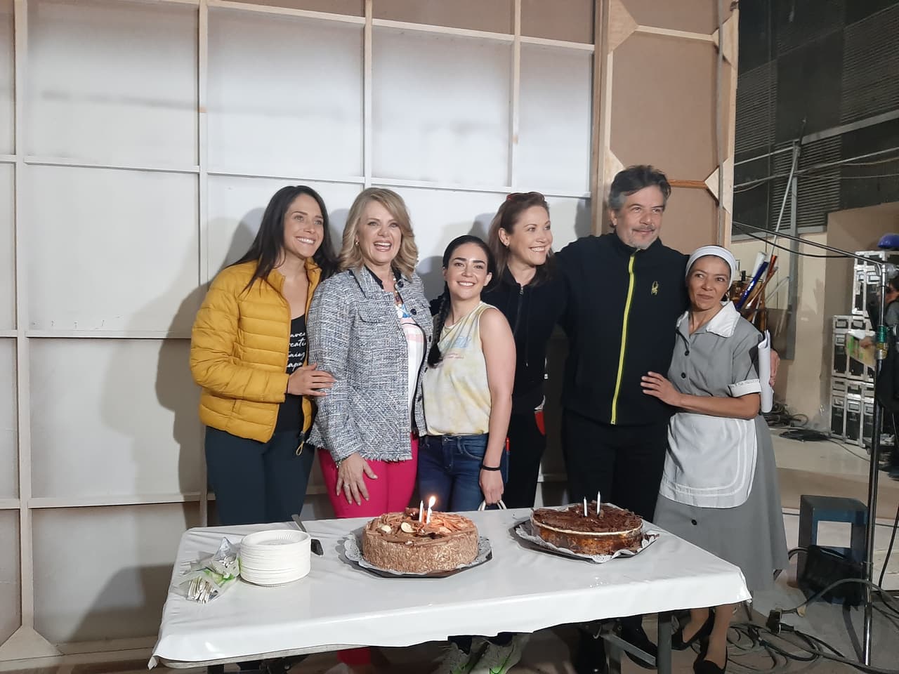 Te doy la vida celebra cumpleaños de Erika Buenfil