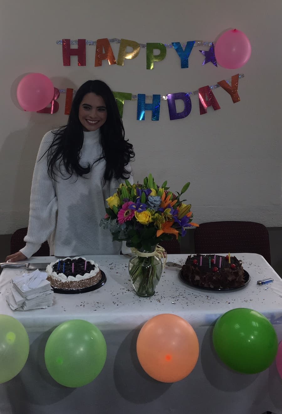 La producción de Sin tu mirada festejó el cumpleaños de Scarlet Gruber