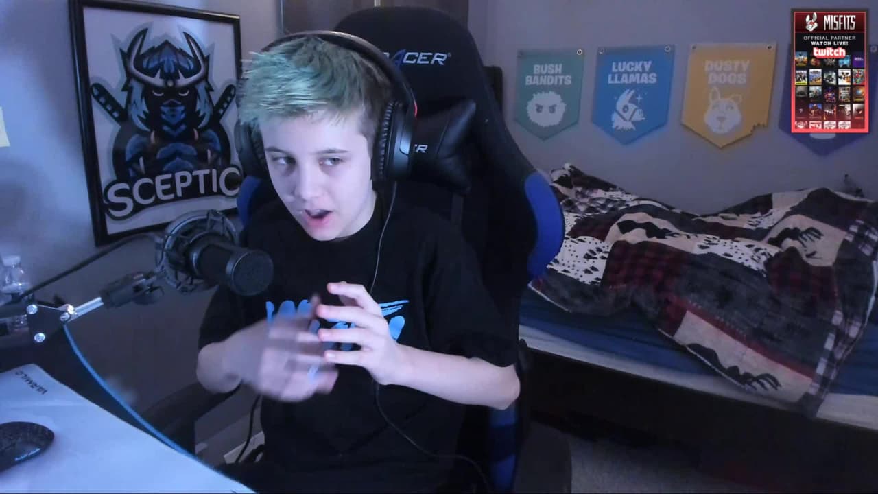 Este chamaco se está haciendo millonario con Fortnite
