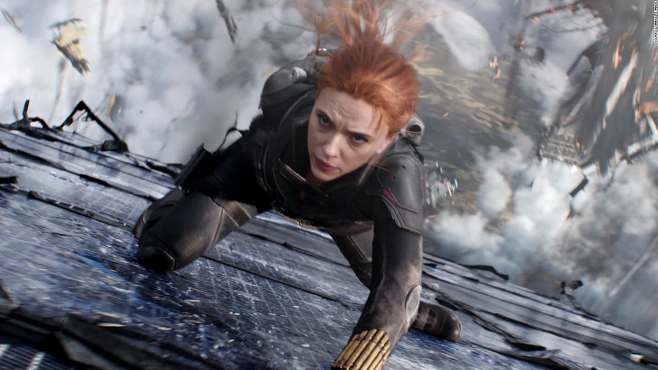 Scarlett Johansson pidió 100 millones de dólares por estreno de Black Widow en Disney+