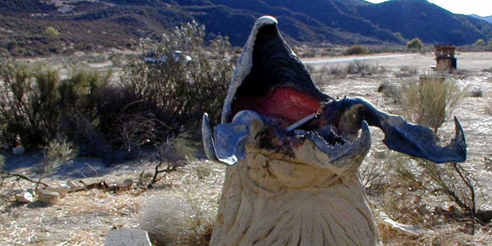 Terror Bajo la Tierra 3