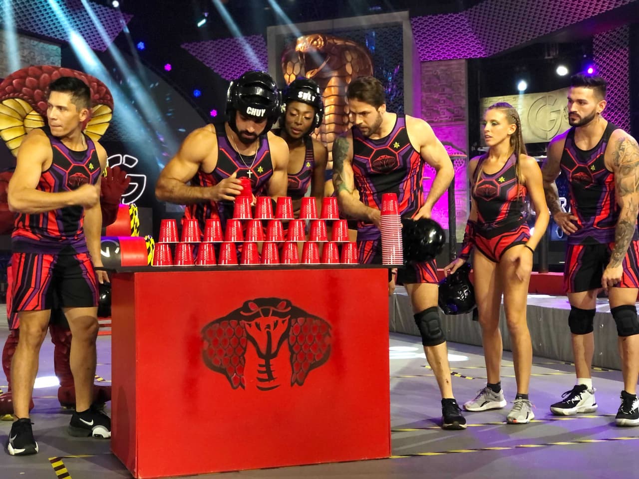 Cobras volvió a ganar el dado tras vencer en 'Escaleras de barriles'.
