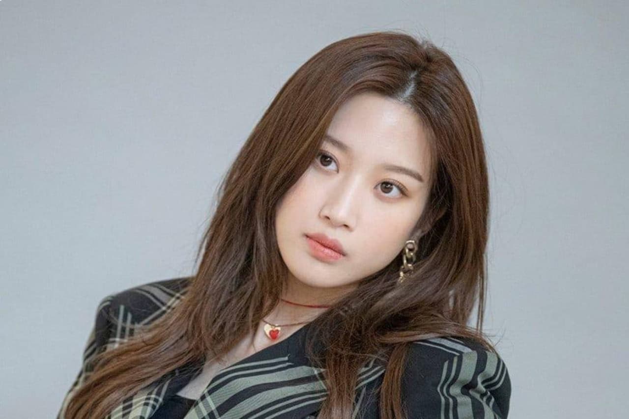Moon Ga Young