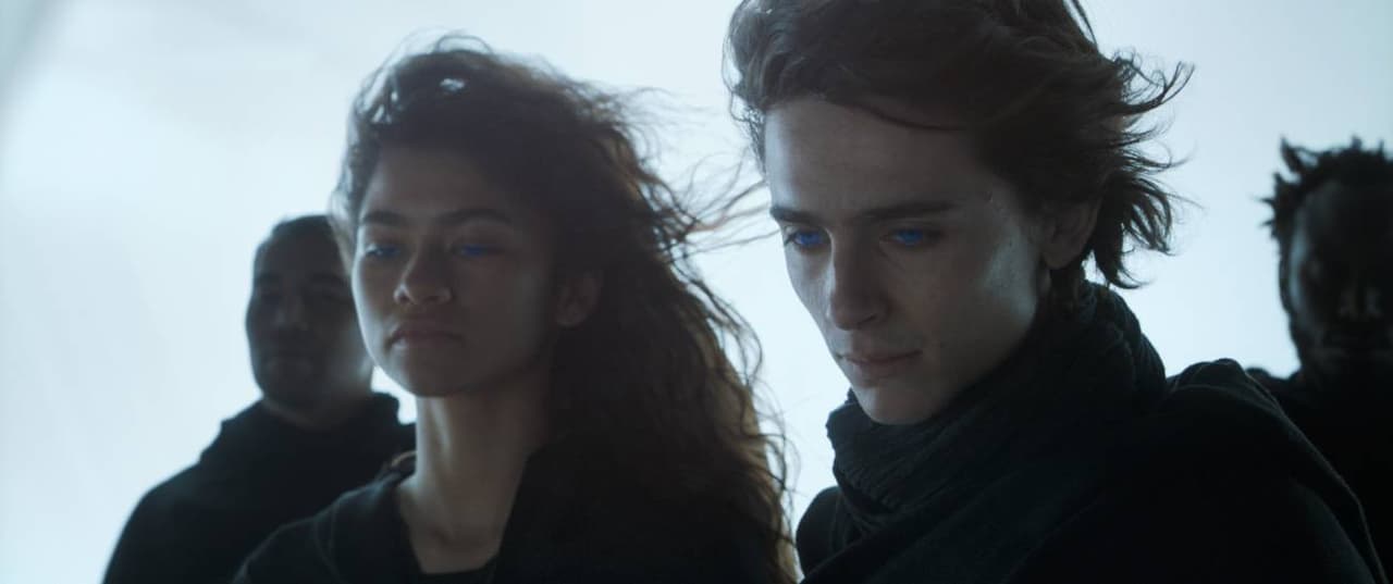 Zendaya y Timothée Chalamet en 'Dune'