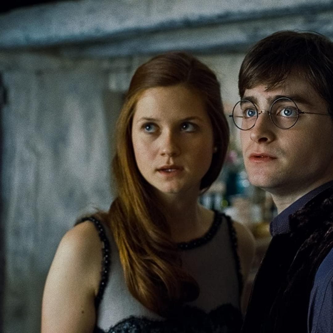 Volvió a ser la menor de una familia cuando tuvo a su cargo a Ginny Weasley (Bonnie Wright) en toda la saga cinematográfica de Harry Potter.