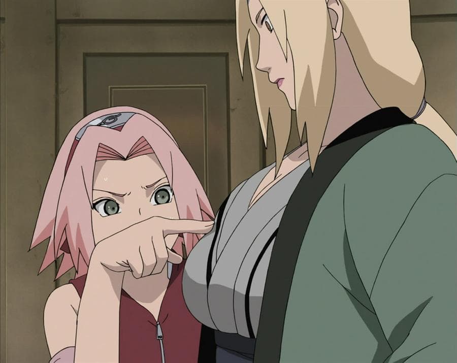 En 'Naruto' hay muchos personajes femeninos importantes, entre ellos Sakura y Tsunade, ambas muy poderosas.