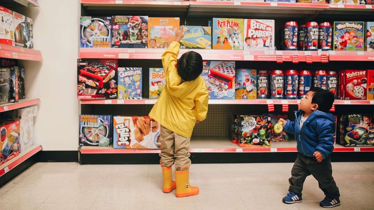 Jugueterías deberán tener sección de género neutro para niños, niñas y niñes