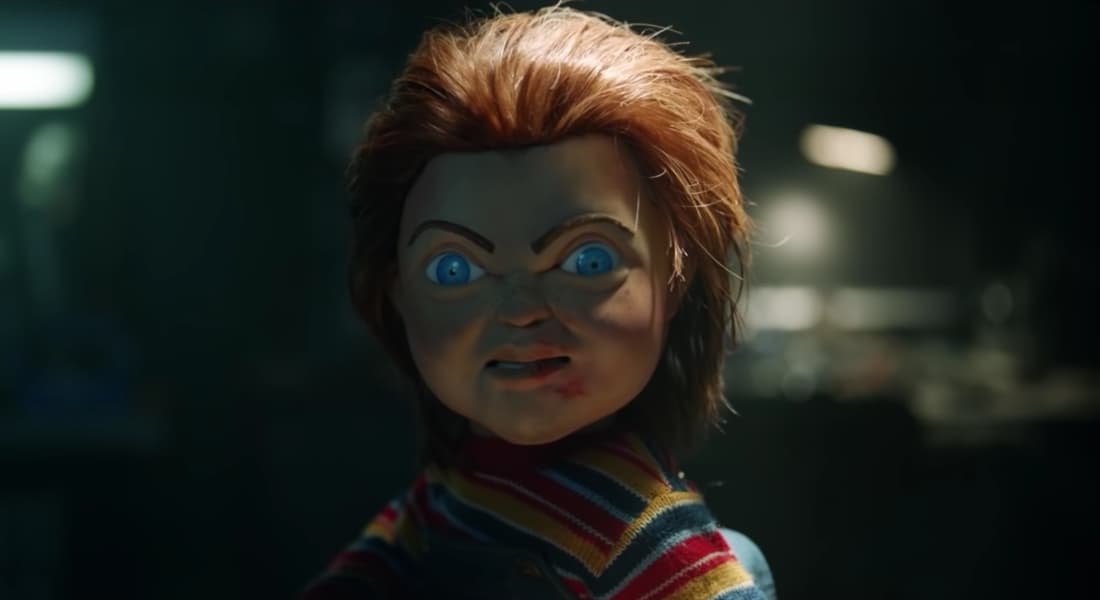 Chucky, el muñeco diabólico, regresará a los cines en unos días con un reinicio de la franquicia. Pero, pese a ello, no hay mejor forma de darle la bienvenida que recordando su camino de muerte y sangre.