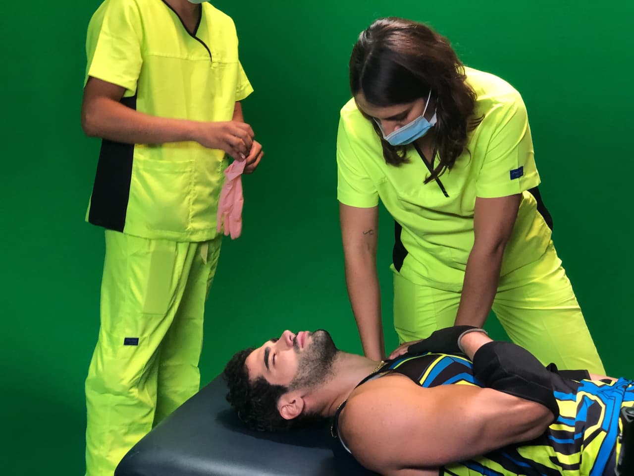 Durante la competencia contra Julio Ron, Guty se lastimó el hombro y como ya lo traía sensible de una operación previa, tuvo que ser atendido por el equipo médico. El punto se fue para las Cobras logrando acumular 2650 para ese momento.