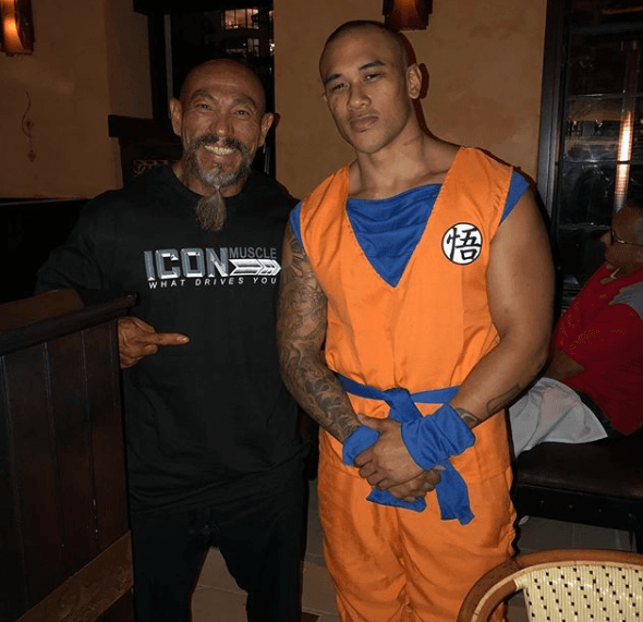 Su parecido con el Maestro Roshi le ha traído muchos fans.