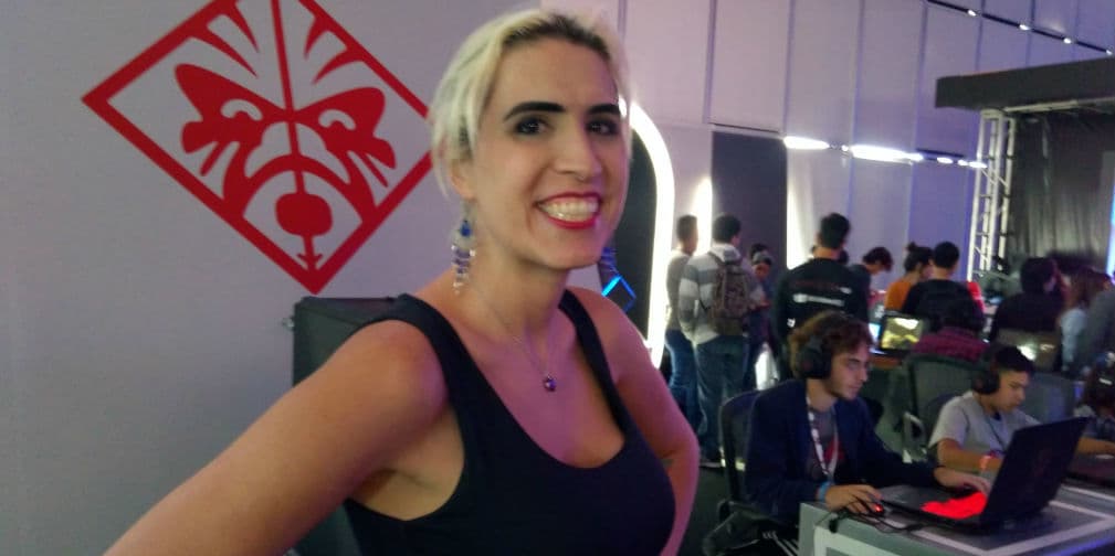 Ella es Ophelia Pastrana, la Explicatriz