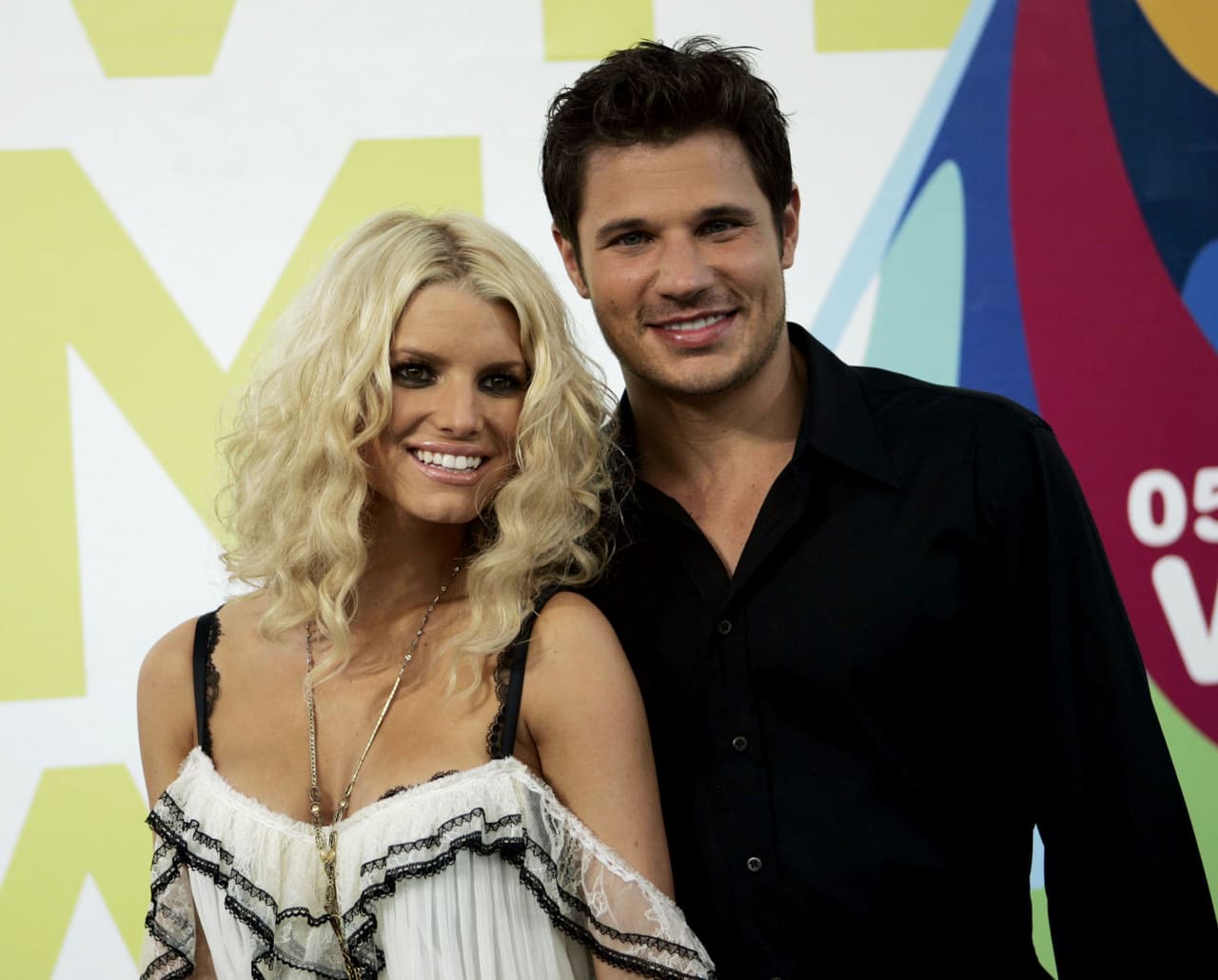 Vimos a Jessica Simpson y Nick Lachey en Newlyweds, él dijo en una entrevista que seguían actuando aún sin cámaras y perdieron la realidad.