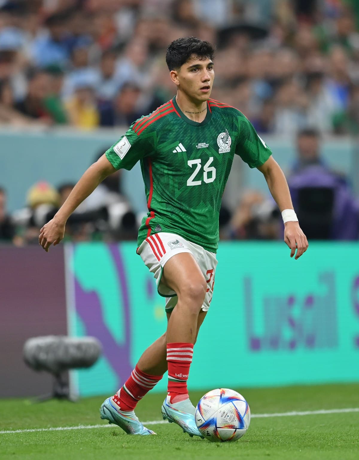 Kevin Álvarez en el partido contra Argentina en Qatar 2022.
