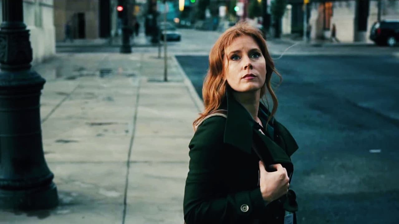 Cuando hablamos de Justice League solemos pensar en Gal Gadot y su Mujer Maravilla. Pero olvidamos regularmente otro personaje femenino clave: la Lois Lane de Amy Adams.