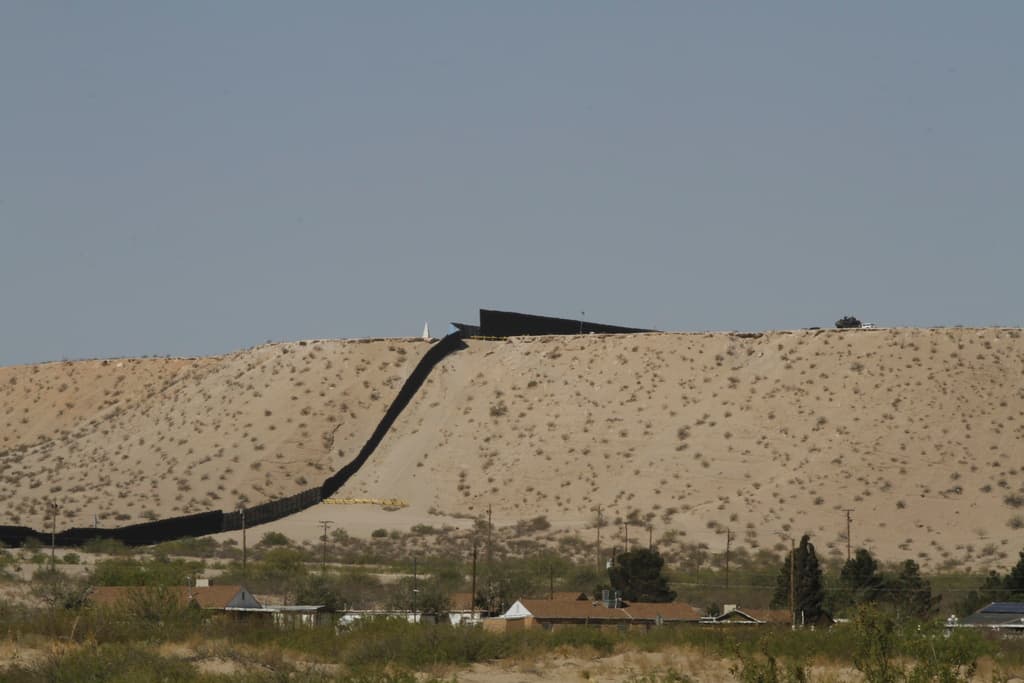 El gobierno de Trump expande la zona militarizada en la frontera con México: qué se sabe