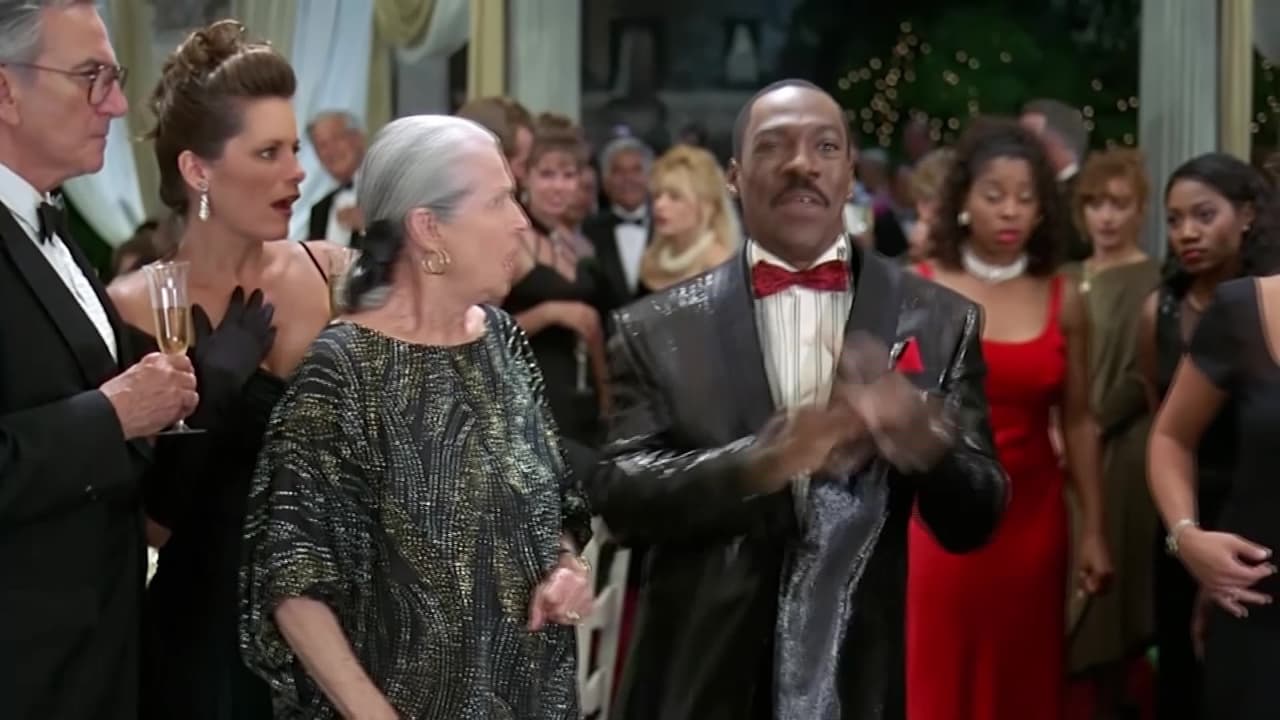 ¿Sabías que Eddie Murphy interpretó varios papeles en 'El Profesor Chiflado'?