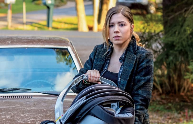 En 2015 regresó a la televisión para protagonizar la serie 'Between' de Netflix, en la que interpreta a una adolescente embarazada. La serie tiene dos temporadas, y aunque no se ha cancelado, tampoco se sabe si tendría una tercera.