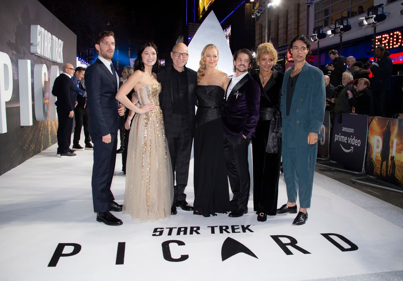 Recientemente se estrenó Star Trek: Picard. En la saga original, Stewart fue quien dió vida a Jean-Luc Picard.