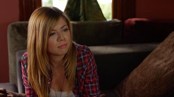 En 2014 protagonizó, escribió, produjo y creó a serie web 'What's Next for Sarah?'