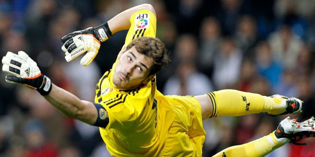 11. Iker Casillas: Las manos del postero cuestan unos 7.5 millones de euros.