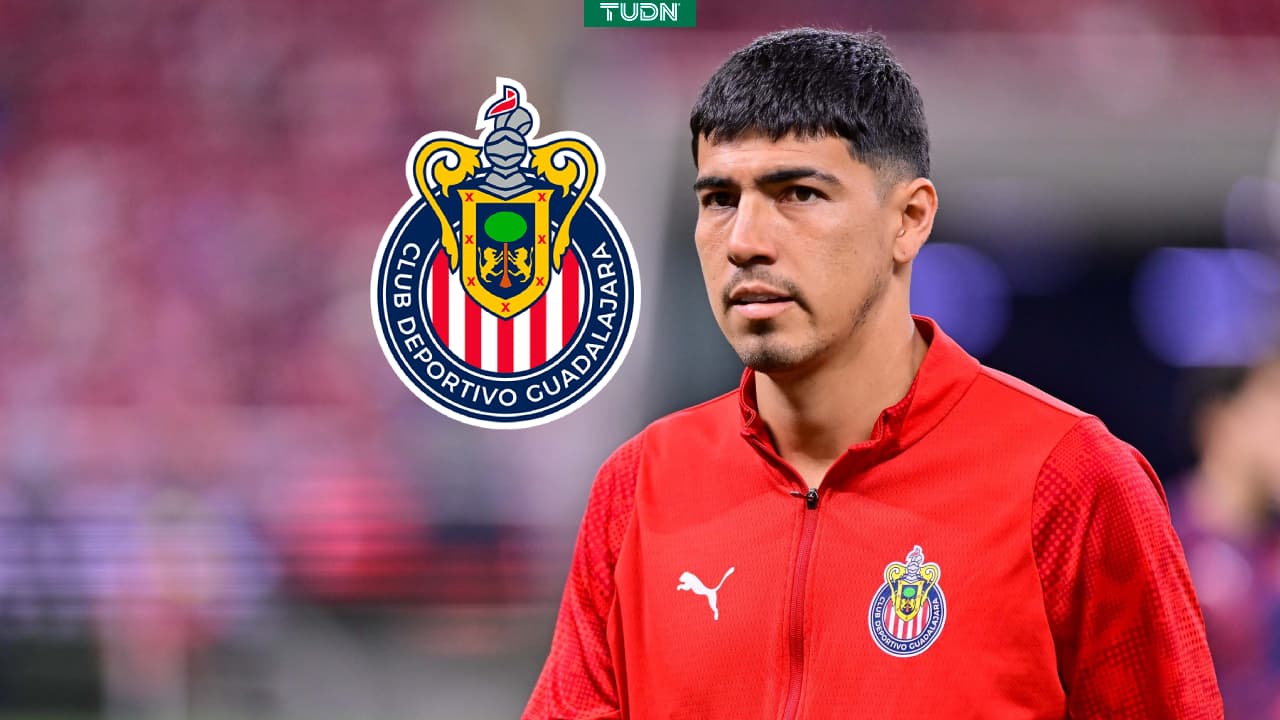 Erick Gutiérrez reaparece y lanza mensaje tras ser borrado en Chivas