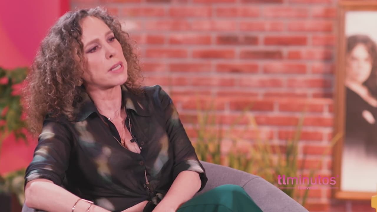 Azela Robinson prefiere ser la villana de las telenovelas: 'El lado oscuro es el lado real'