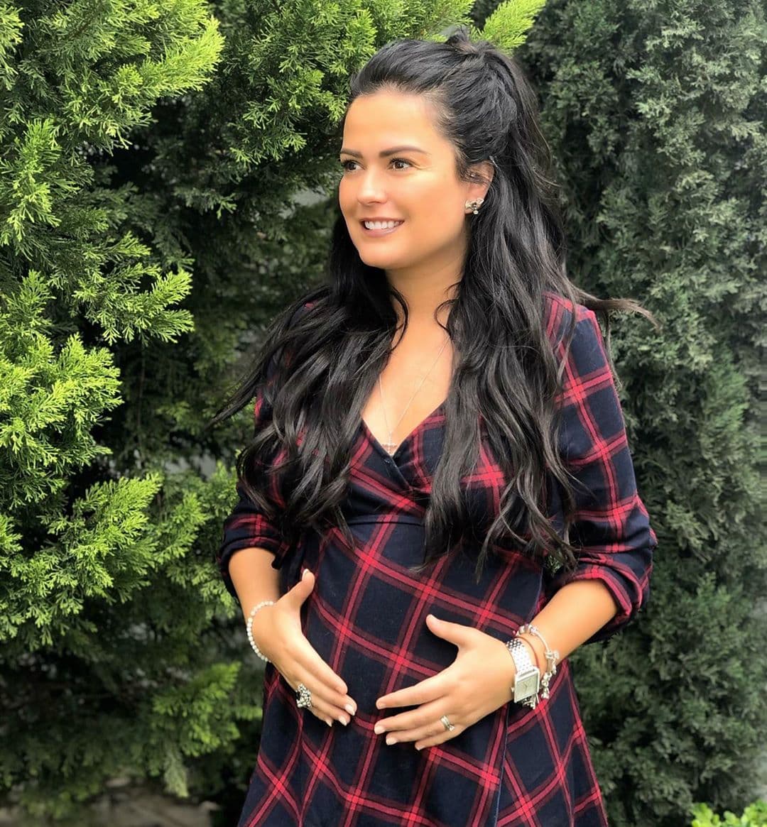 Mariana está muy contenta de convertirse en una futura madre: "No prometo ser perfecta , pero si haré lo posible por hacerte el/la niñ@ mas feliz !!!!!"