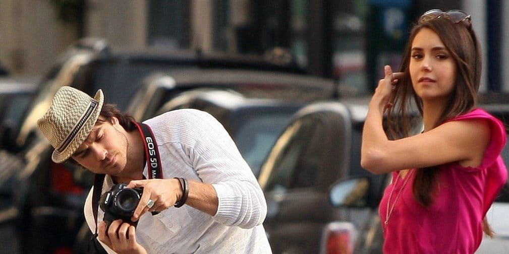 Nina Dobrev le hace la vida imposible a Ian Somerhalder