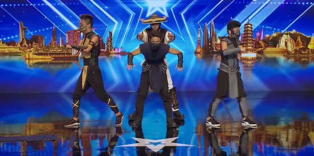 Hacen break dance disfrazados de personajes de 'Mortal Kombat'