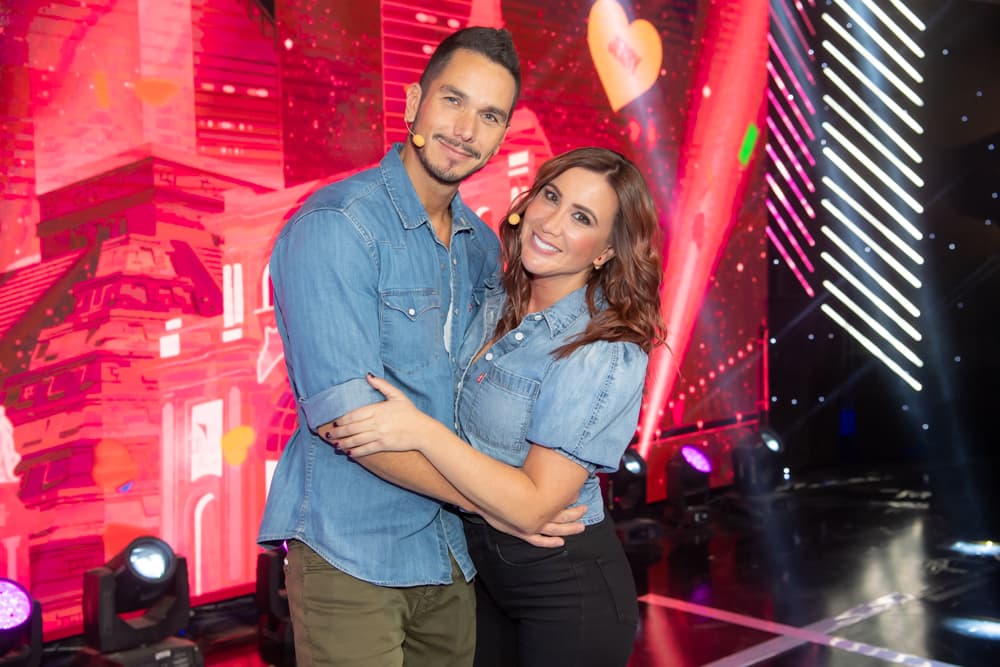 Mariazel y la combinación que realizó con su pareja Adrián Rubio en Me Caigo de Risa.