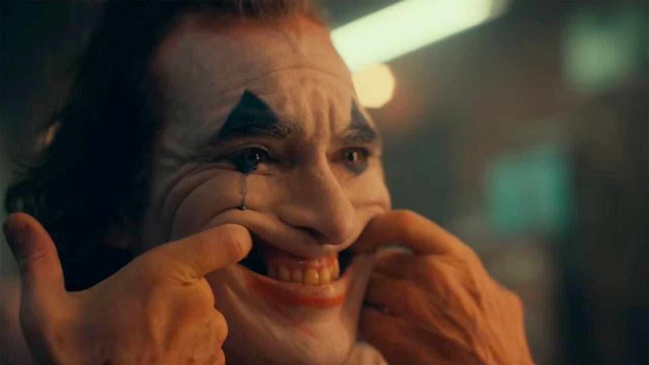 La película ganó el León de Oro el Festival de Venecia. Las dos triunfadoras anteriores, Roma y La Forma del Agua, son clásicos instantáneos del cine e incluso hicieron una buena cosecha de Oscars.