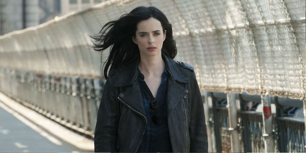 7. Jessica Jones: Su trabajo de investigadora privada le genera un millón de pesos al año.