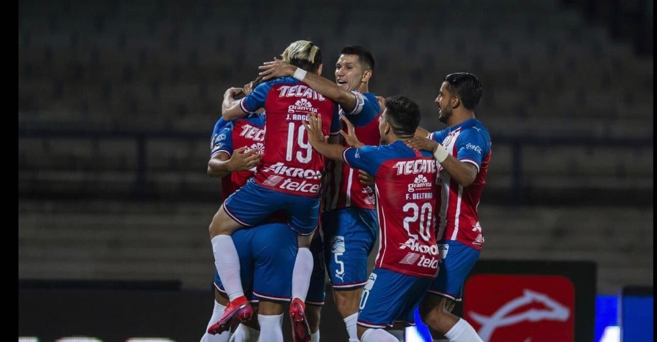 Afizzionados da la bienvenida a Chivas y Atlas: ¡Ve todos sus partidos de local en exclusiva!