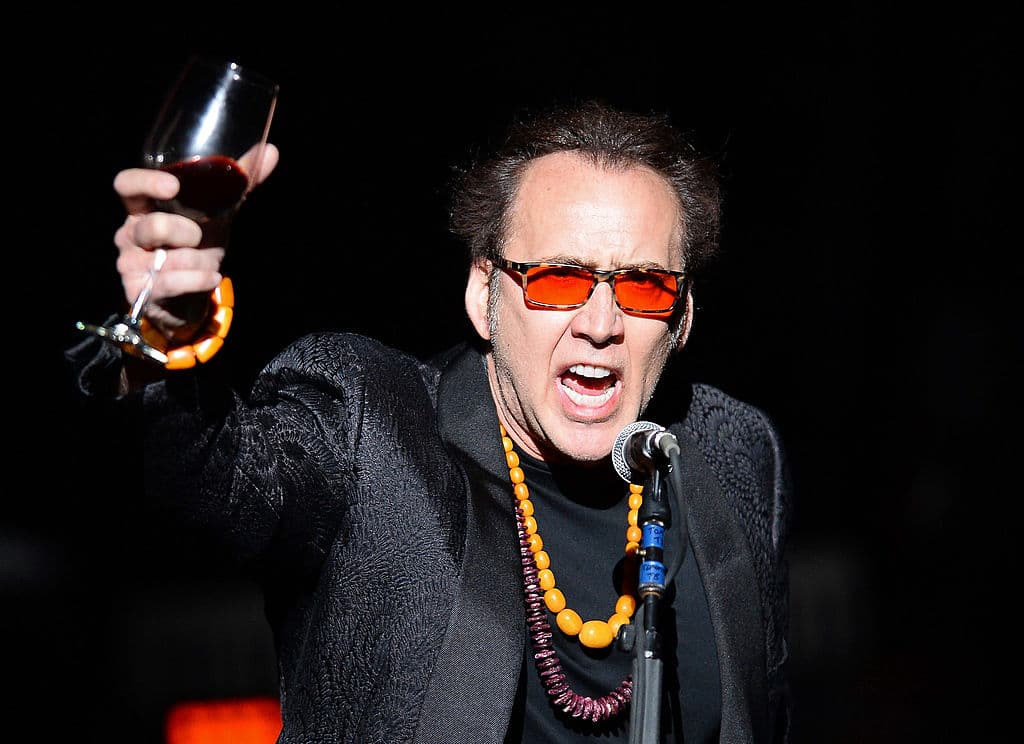 Nicolas Cage es un actor único, que te fascina en una cinta y aborreces en otra, pero su vida está llena de estos altibajos.