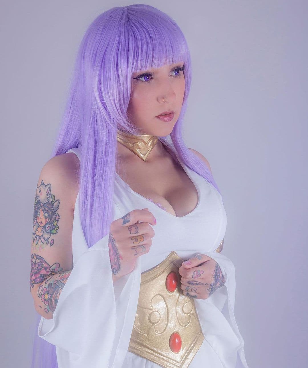 Y Dalin es una cosplayer chilanga que elevó nuestro cosmo con su encarnación de Athena de Los Caballeros del Zodíaco.