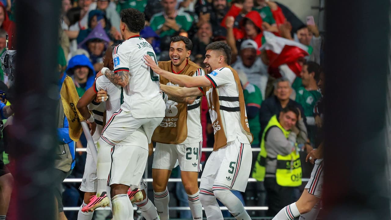 Julián Quiñones anota el segundo gol para México y así impacta a República Checa