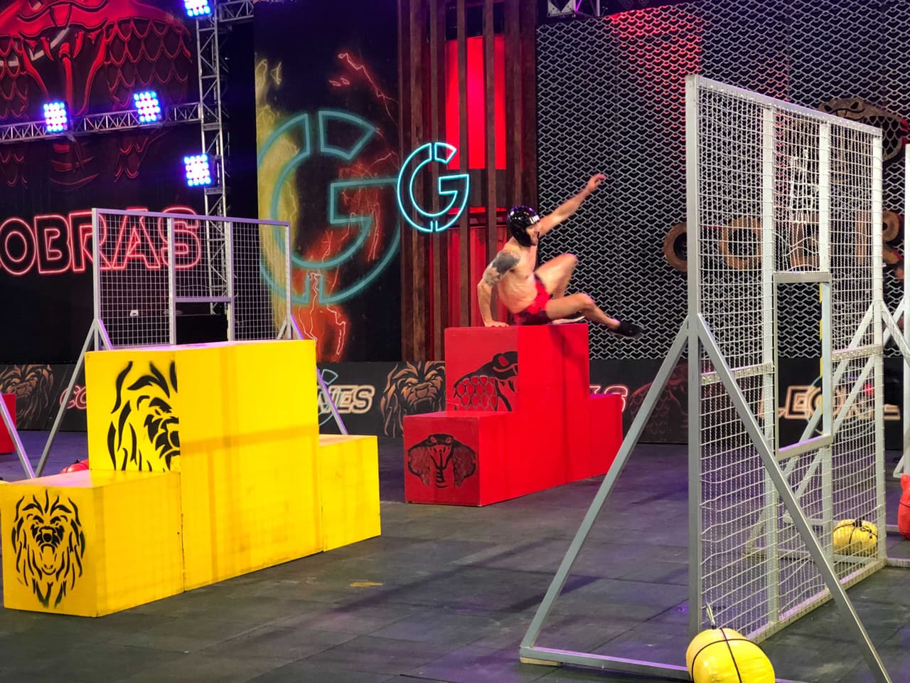 Karla y Jorge le dieron el dado a Cobras, ¡incluso les dieron 25 puntos extras por completar los tres desafíos!