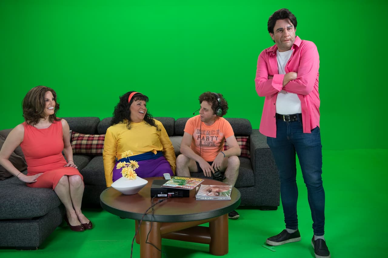 La parodia a domicilio presentará su versión de la serie 40 y 20